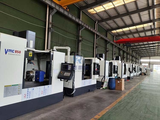 5-осевой точный VMC850 Вертикальный центр обработки CNC 8000 вращений в минуту Шпиндель 16/24 Изменитель инструментов